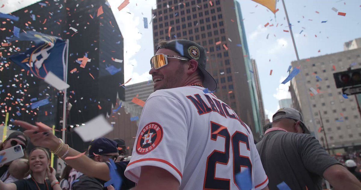 Houston Astros star Trey Mancini shares a special moment with his newlywed  bride