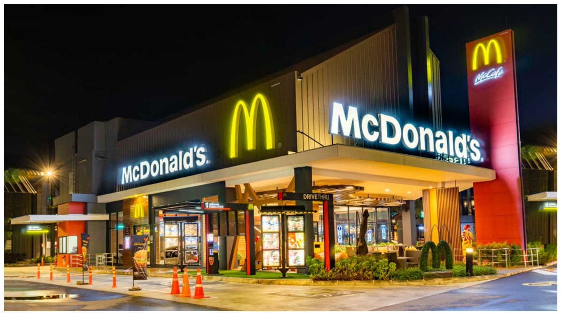 McDonald's Offers Pick Ur 4 For $4 App Deal On December 10 And December 11,  2022 - Chew Boom