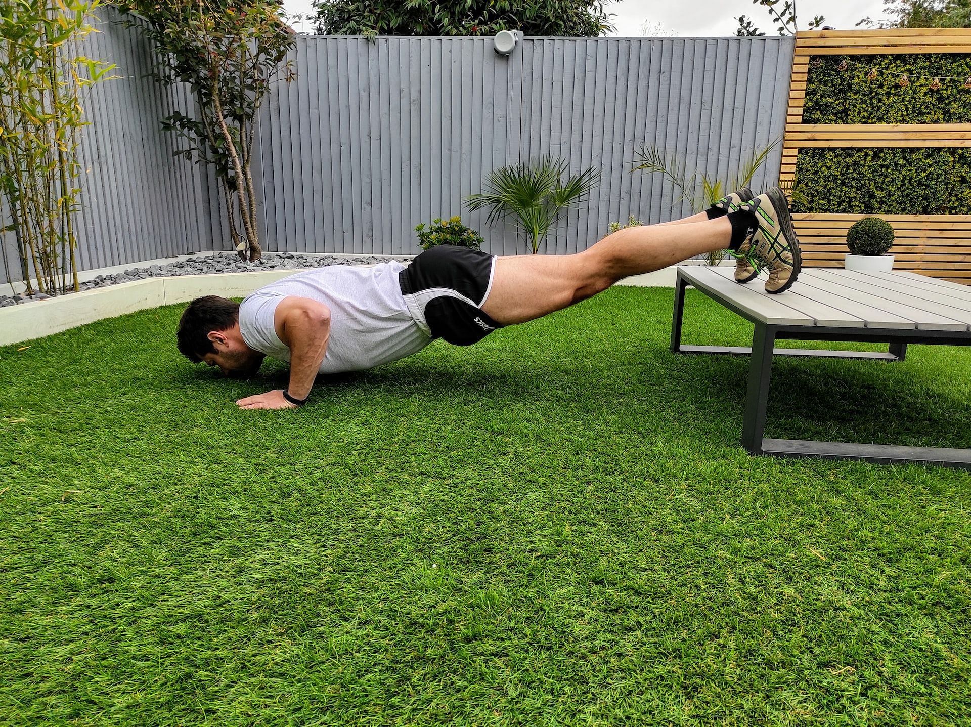 Feet elevated press-up is a great chest-building exercise. (Photo via Unsplash/MIL-TECH PHARMA LTD)