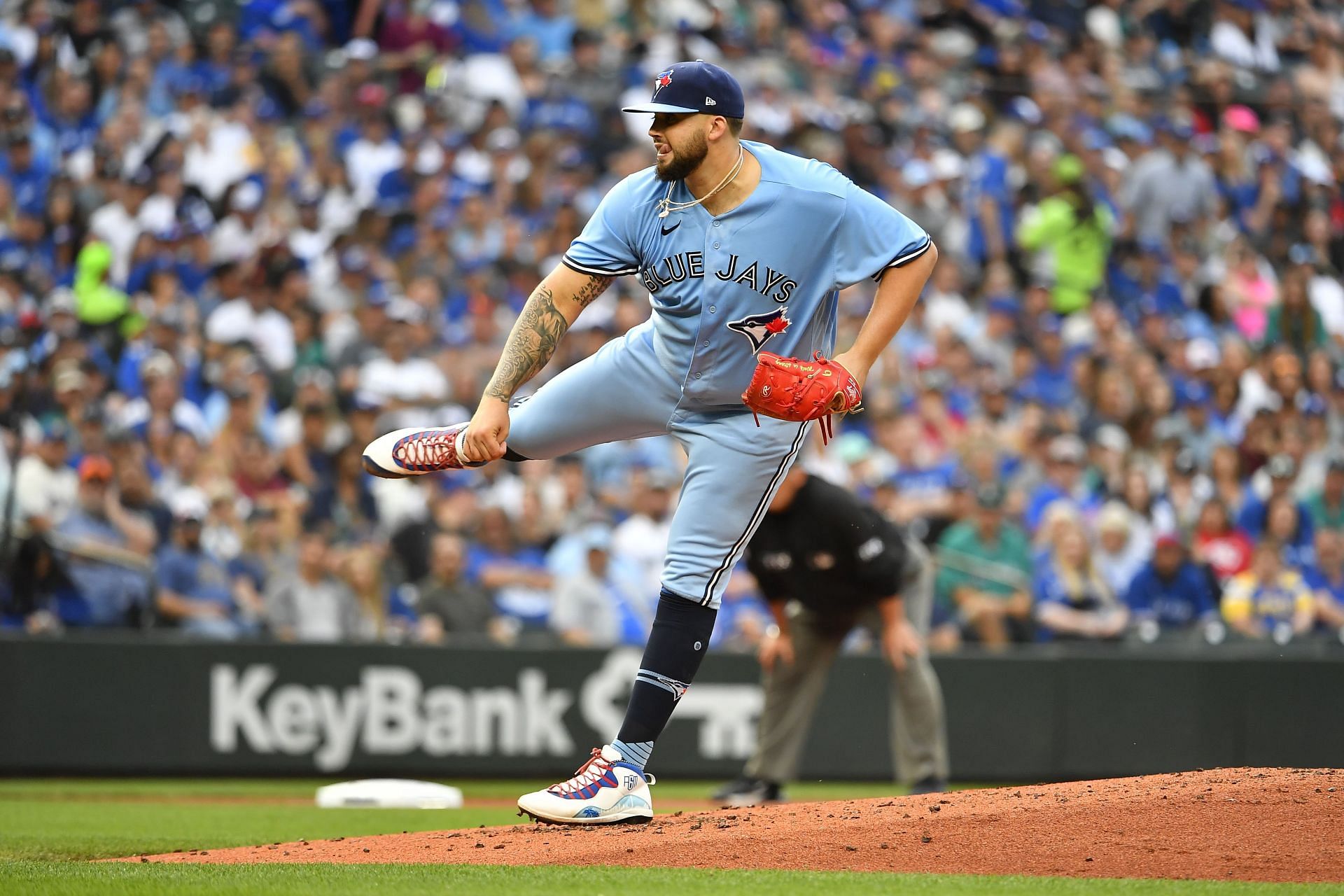 The Toronto Blue Jays tell you how much they love playing for Canada's  Team! 