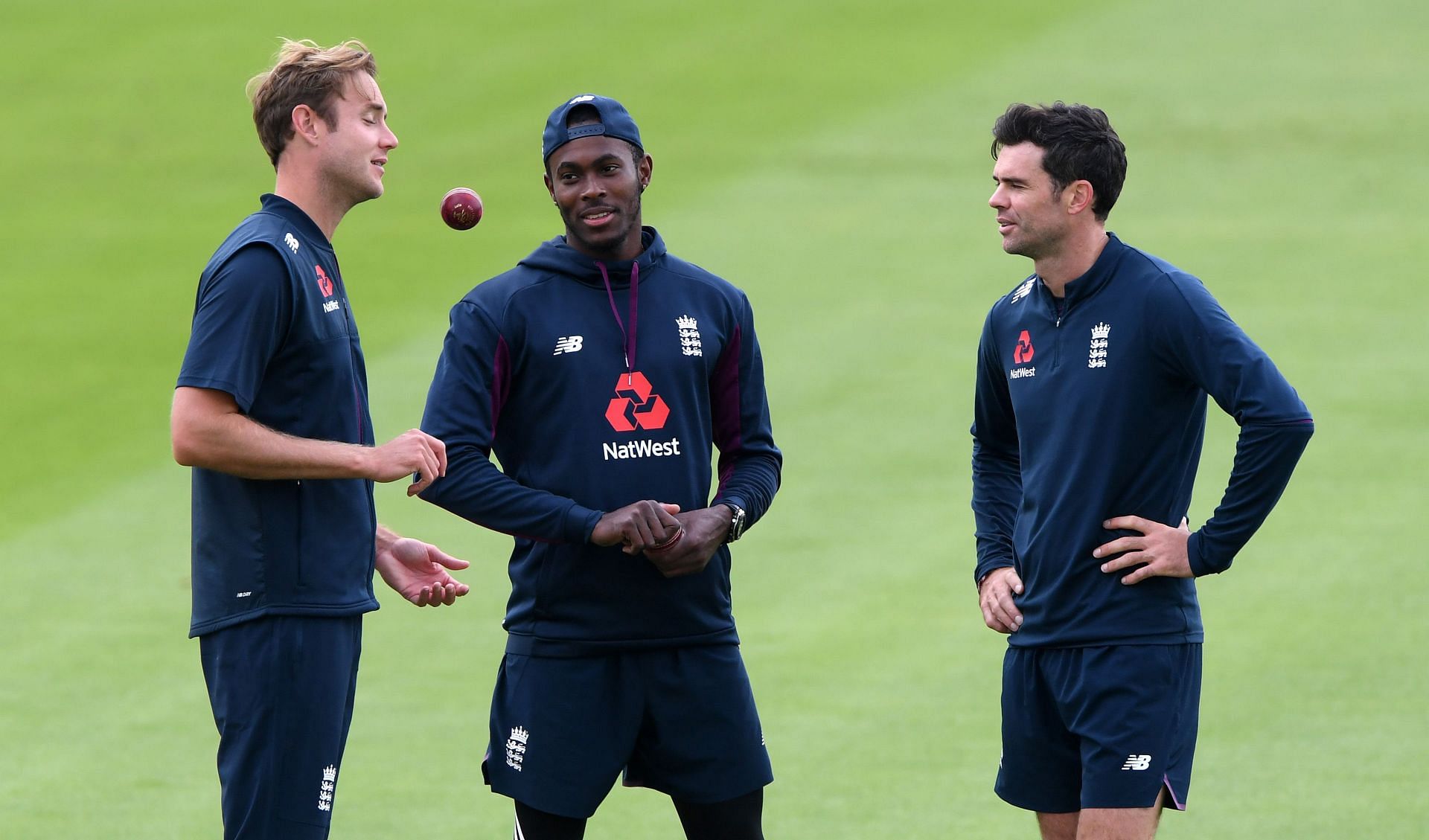 England v Pakistan: Day 1 - Third Test #RaiseTheBat Series