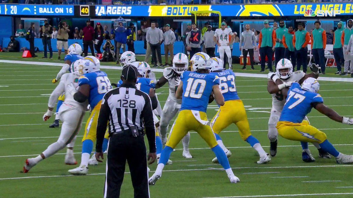 Chargers QB Justin Herbert calls rookie year 'a blur,' eager to