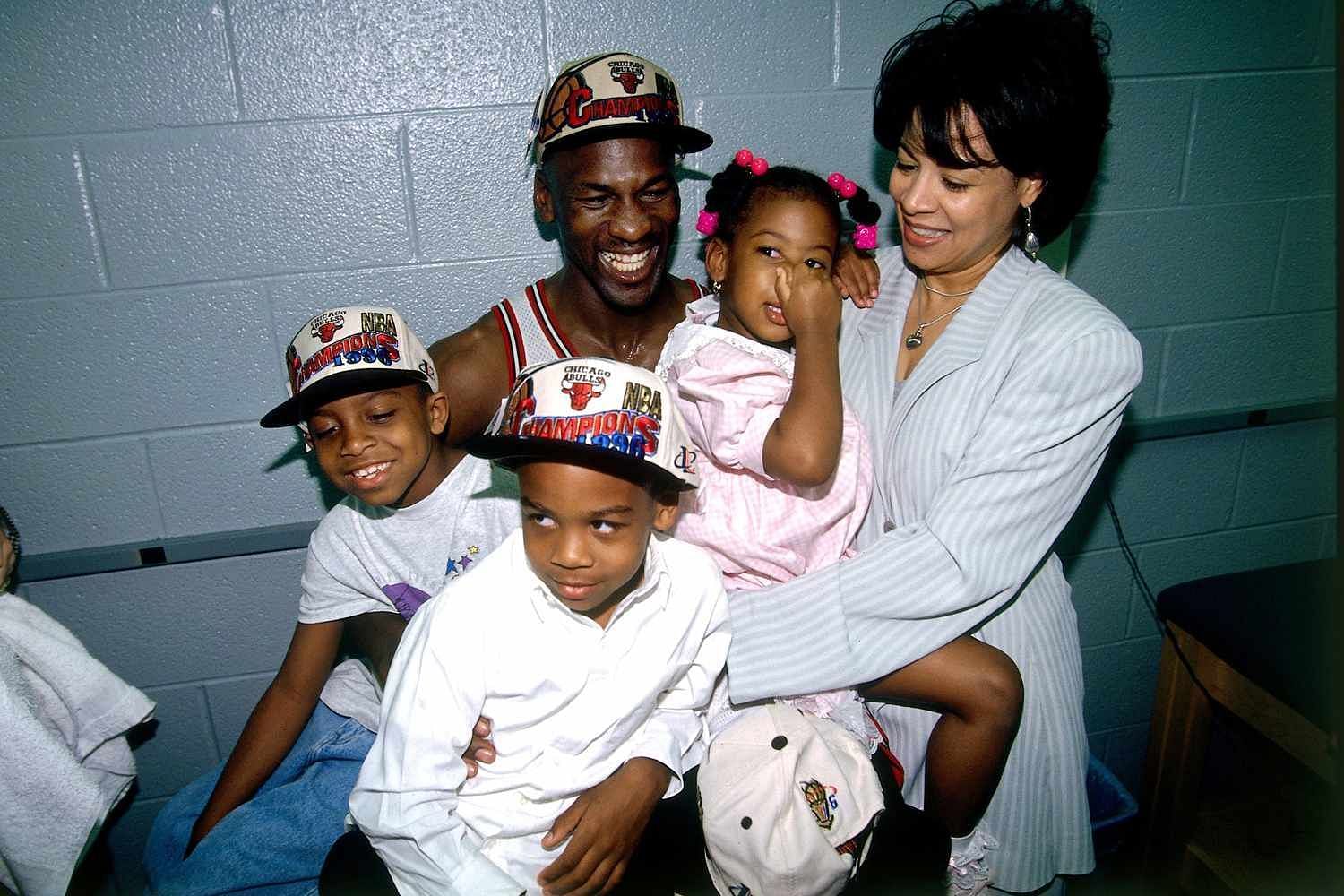 Michael Jordan with his family back in 1996 (Photo: People Magazine)