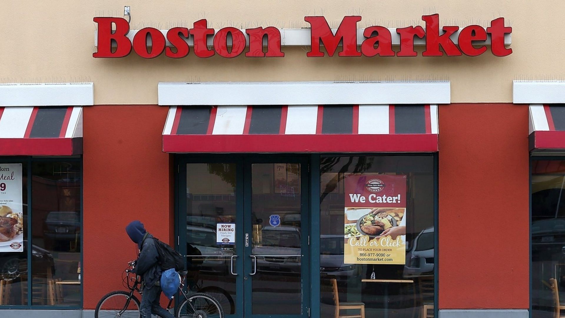 Boston Market launches a new Holiday menu (Image via Olivier Douliery/AFP/GettyImages)