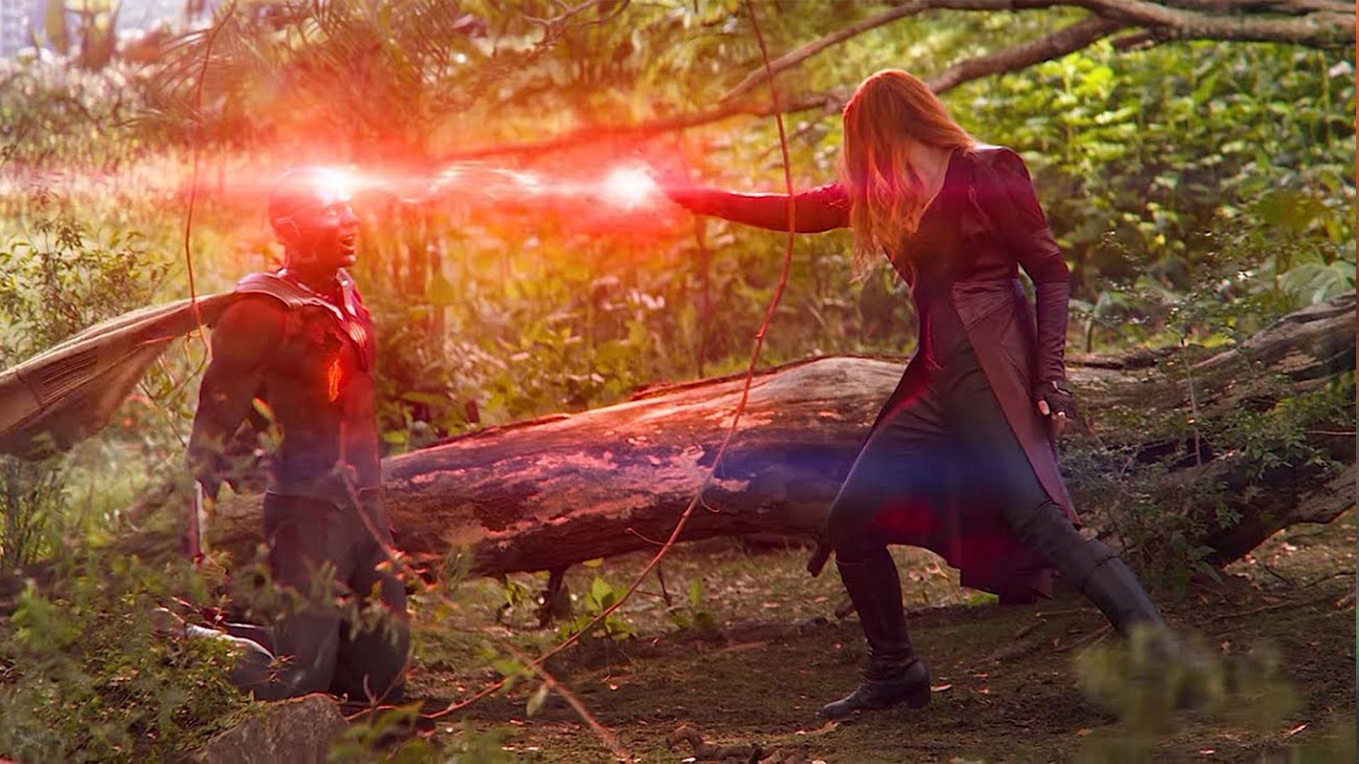 The Scarlet Witch killing Vision in Avengers: Infinity War (Image via Marvel)