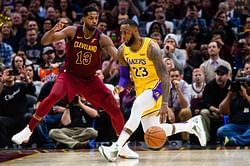 Watch: When LeBron James nutmegged his own teammate Tristan Thompson to score an easy 2 for Cleveland Cavaliers