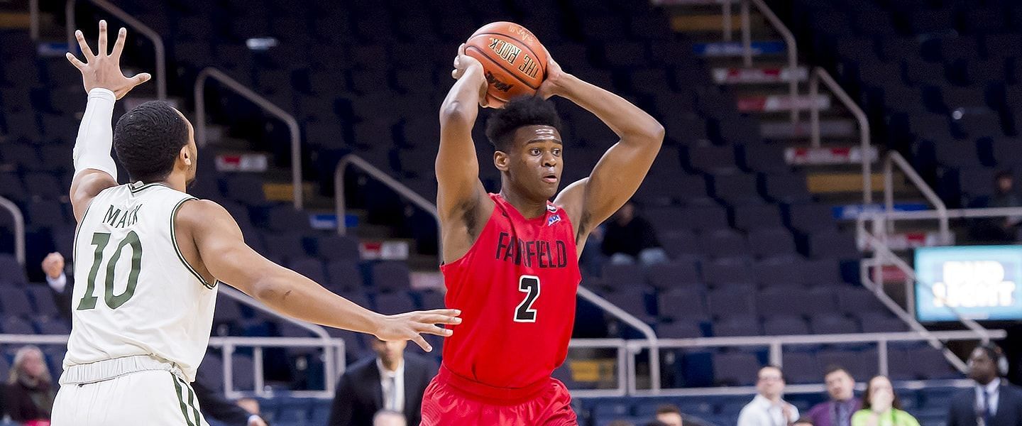 Fairfield Stags vs Marist Red Foxes