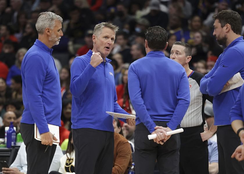 Two Warriors assistant coaches reportedly among candidates for