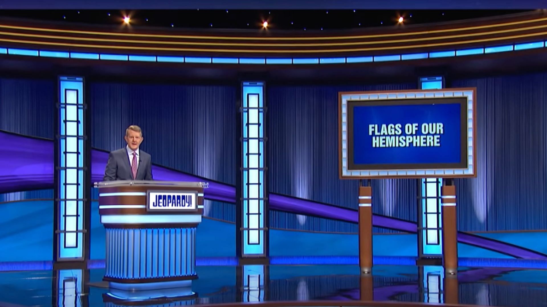 Who won Jeopardy! tonight? November 30, 2022, Wednesday