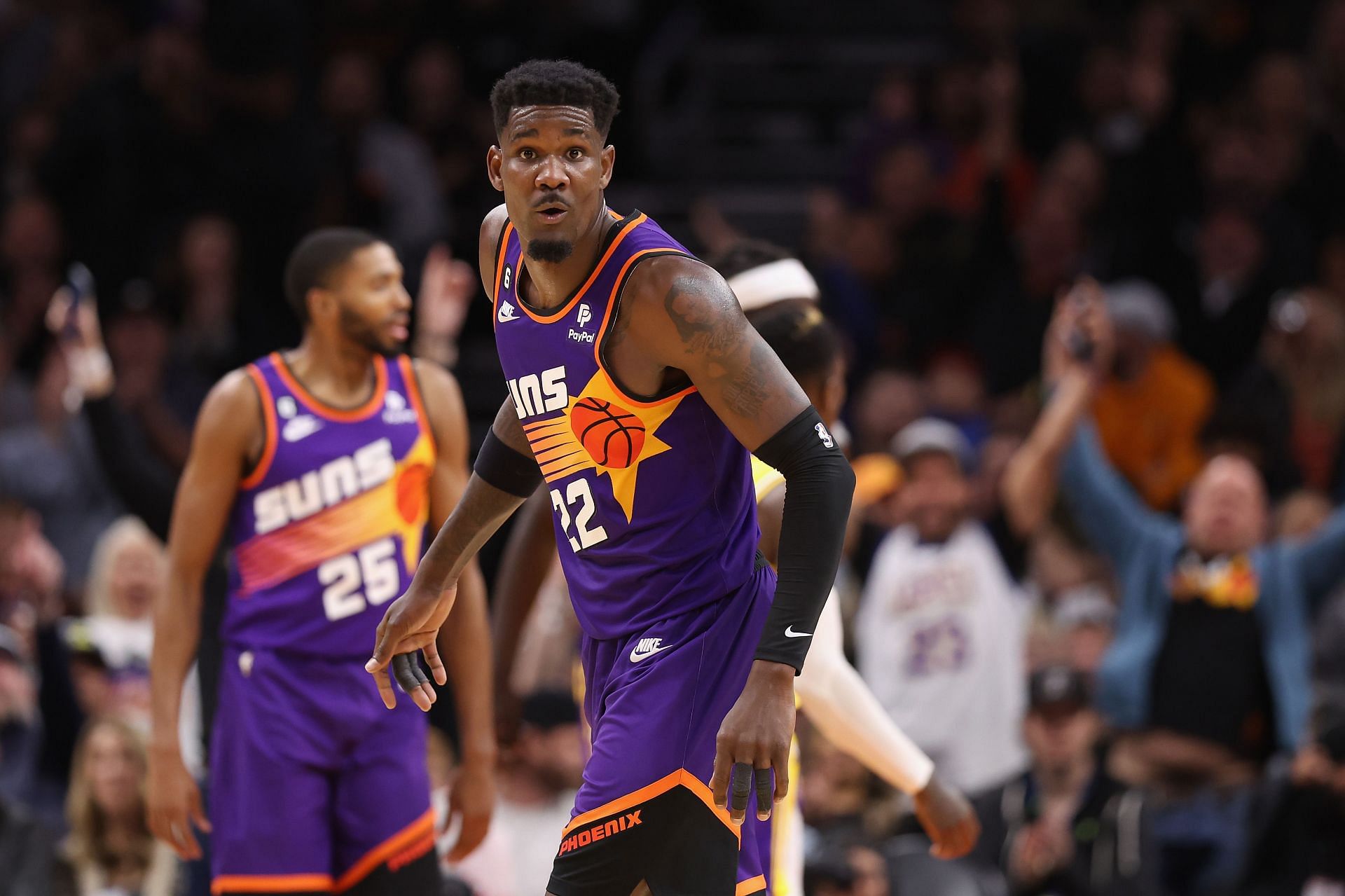 Los Angeles Lakers v Phoenix Suns