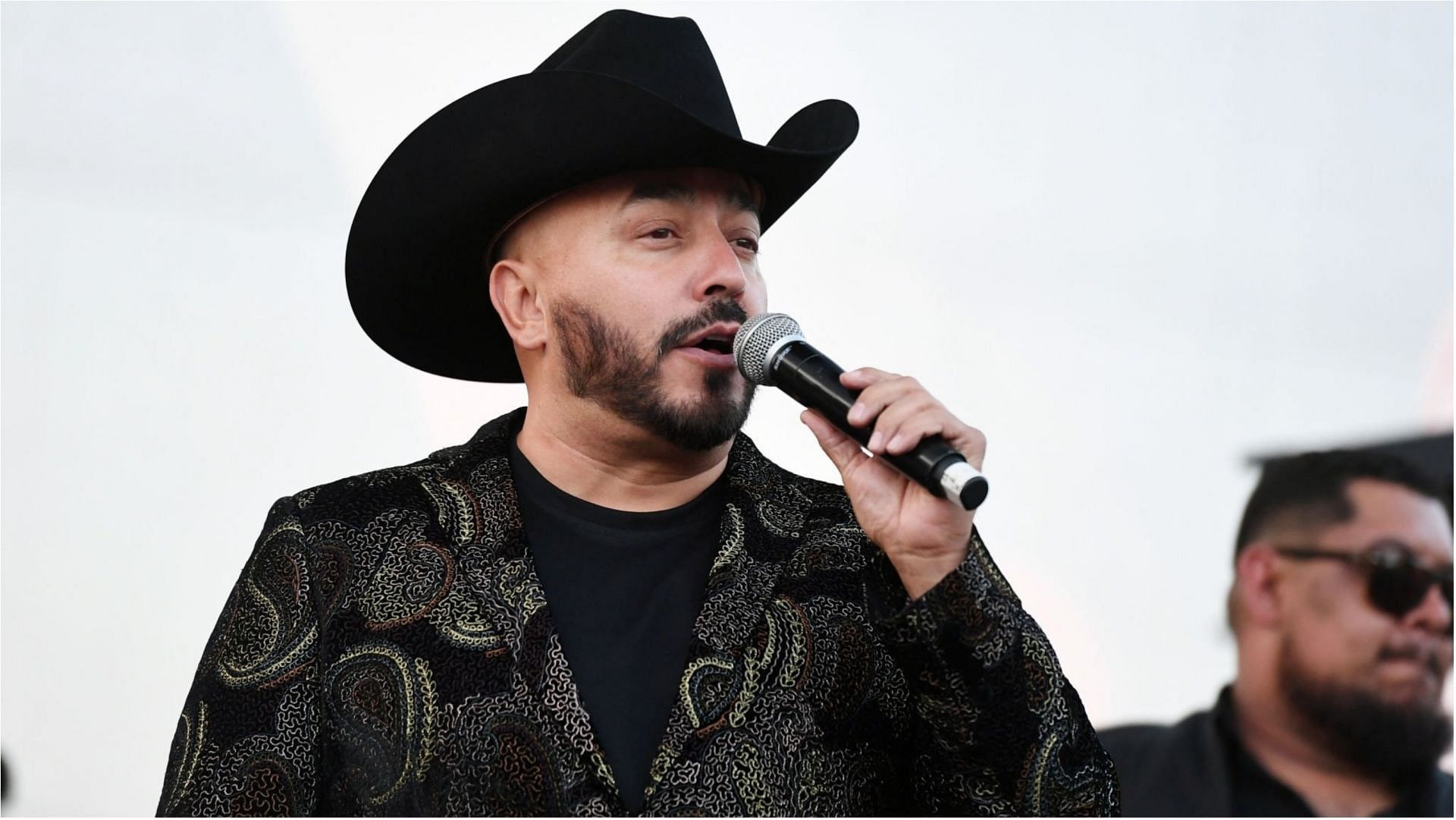 Lupillo Rivera apologized to his ex-wife and kids on social media (Image via JC Olivera/Getty Images)