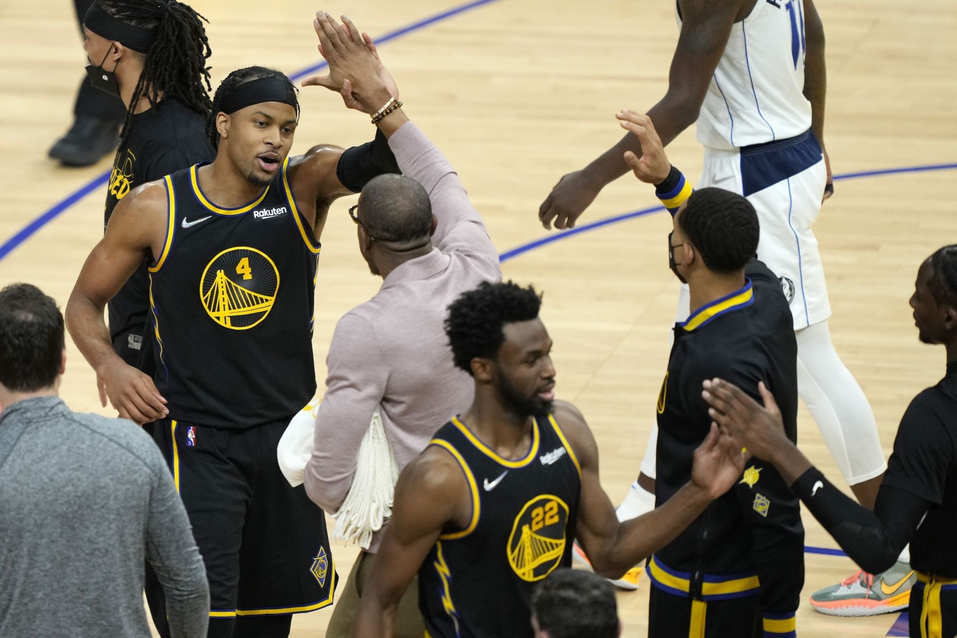 Warriors' Lacob Admits Team Might Regret James Wiseman Trade