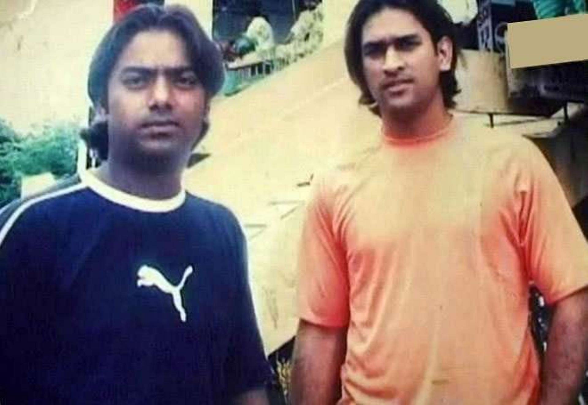 MS. Dhoni&#039;s late friend Santosh Lal had taught him his signature &#039;Helicopter Shot&#039;.