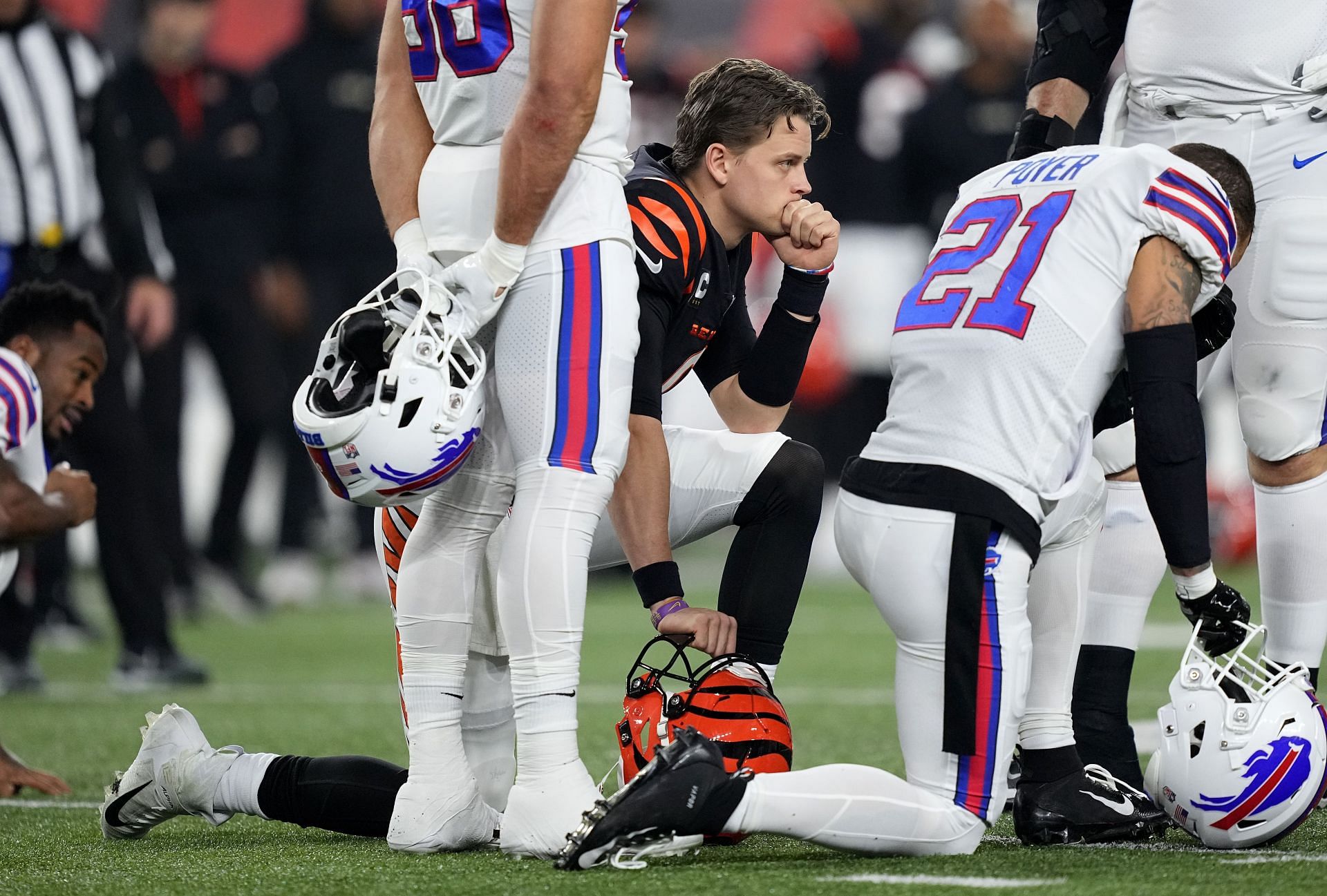 NFL cancels Bills-Bengals game - The Japan Times