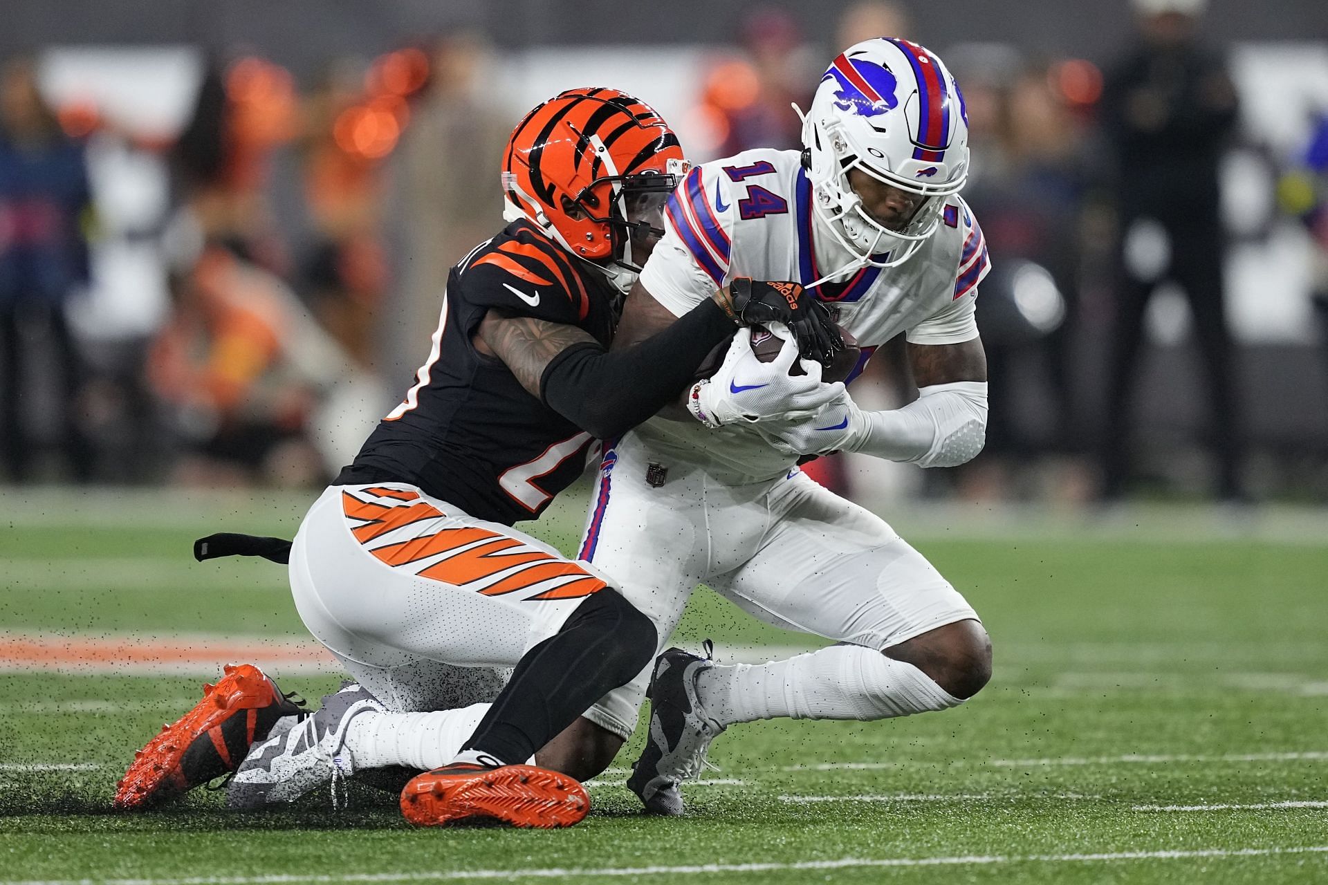 Troy Vincent denies NFL initially gave Bills-Bengals 5-minute warmup window  after Damar Hamlin's injury