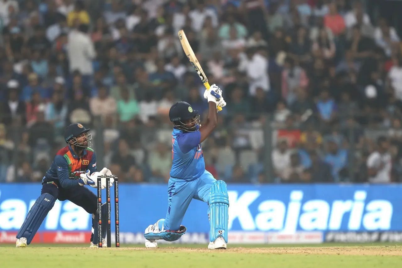 India lost a flurry of wickets in the first T20I against Sri Lanka. [P/C: BCCI]