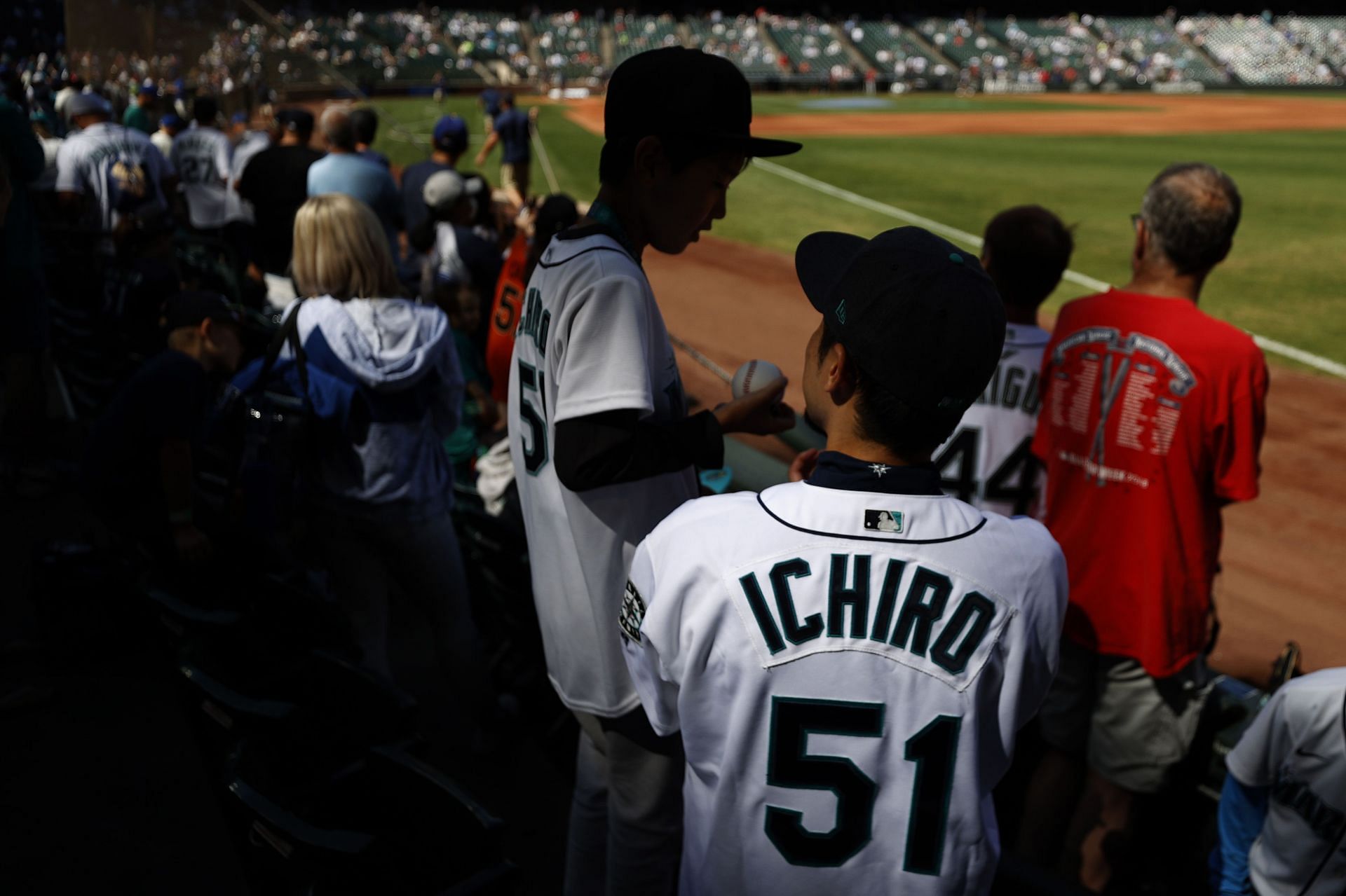 Baseball: Ichiro to be inducted into Mariners Hall of Fame