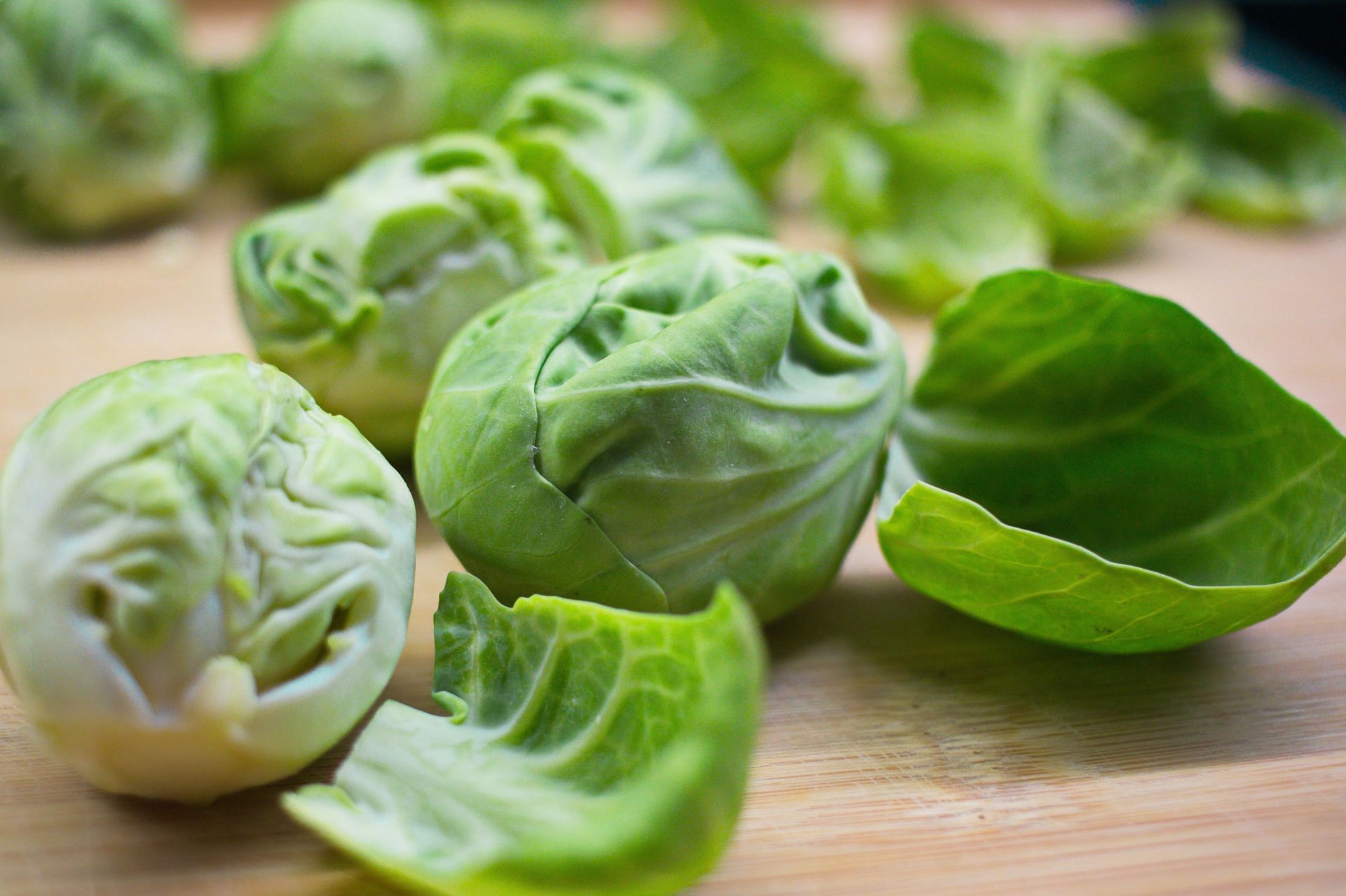 Brussels sprouts are small, round green vegetables that are a member of the cabbage family(Photo by Damir Mijailovic/pexel)