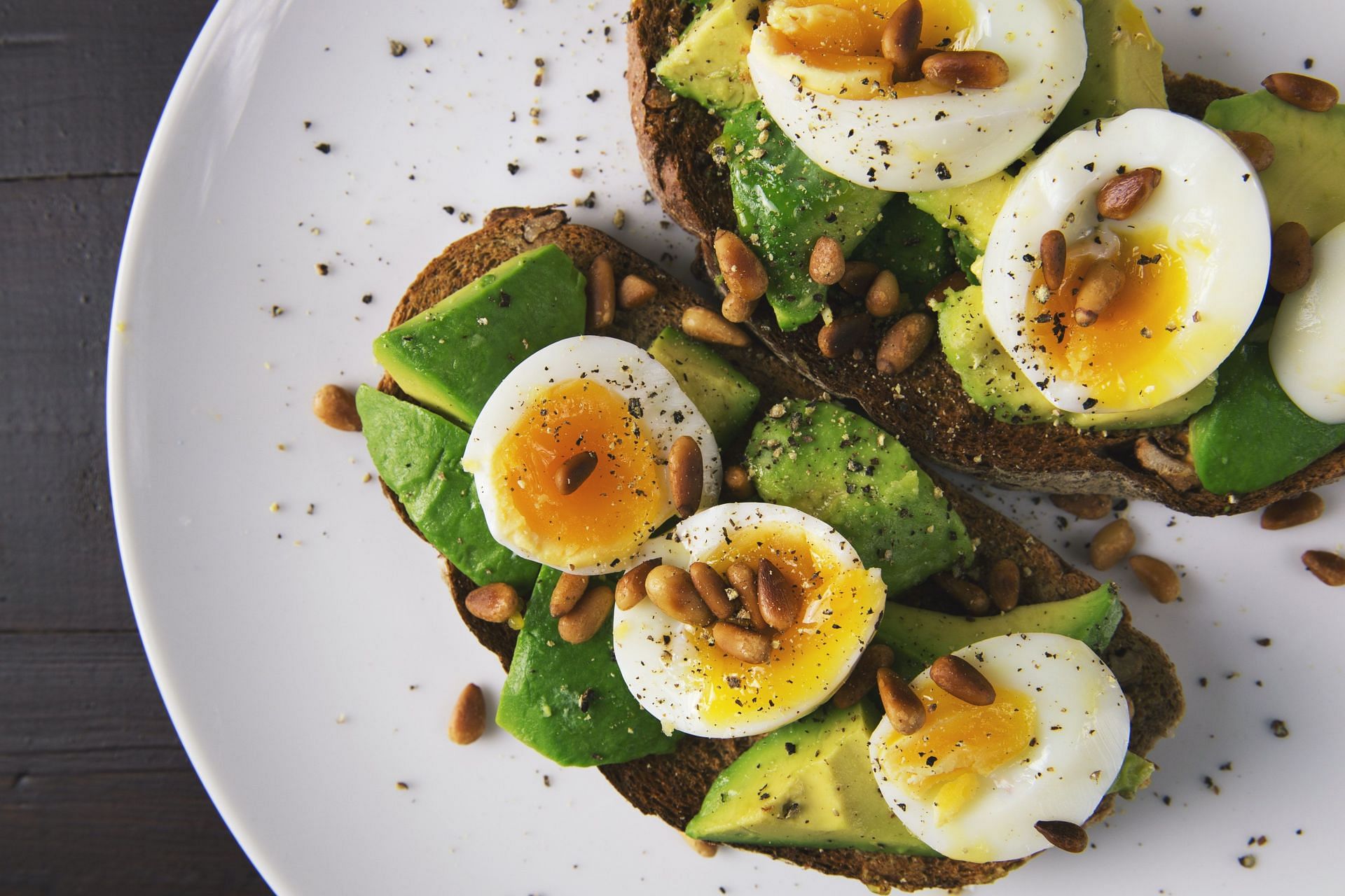 You can also try to include biotin-rich foods like eggs in your diet (Image via Pexels @Foodie Factor)