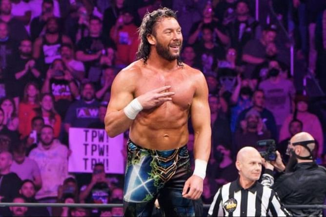 "Don't just get hurt" - Former world champion sends Kenny Omega a heartfelt message ahead of his major title match