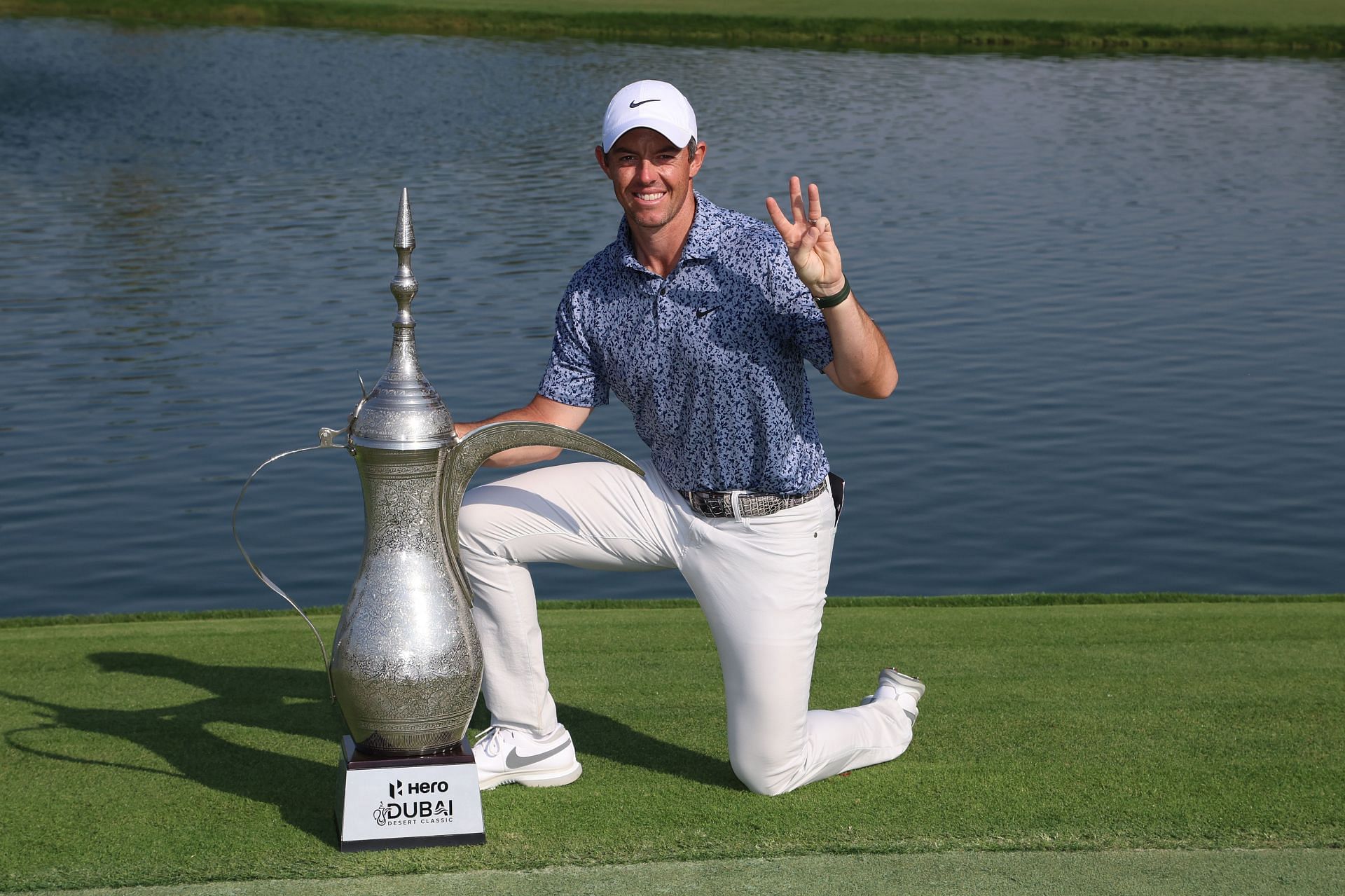 Rory McIlroy with the Hero Dubai Desert Classic trophy