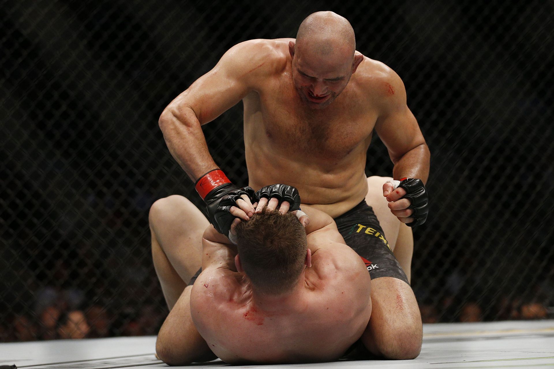 Glover Teixeira is very dangerous on the ground