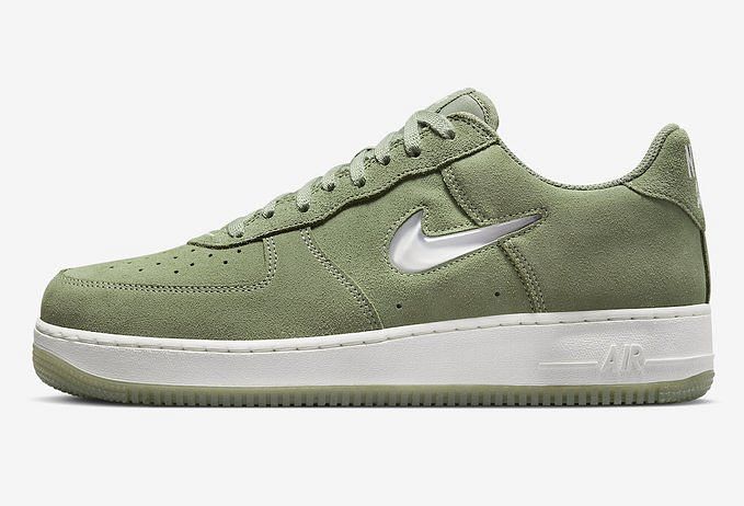 Aarzelen Sitcom Idool Color of the month: Nike Air Force 1 Low "Color Of The Month" Oil Green  shoes: Where to buy, price, and more details explored