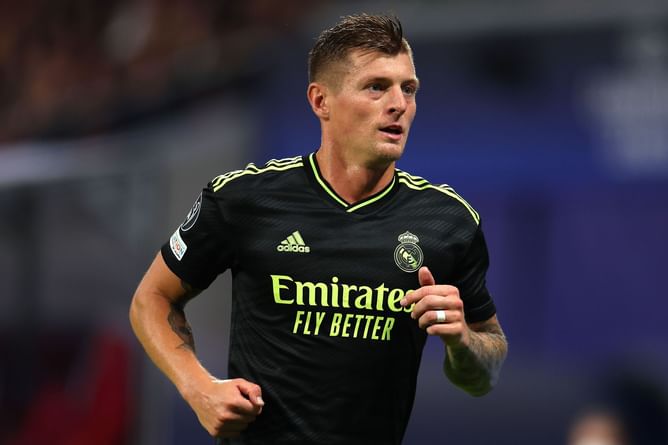 Barcelona target emerges on Real Madrid's radar as a replacement for Toni Kroos: Reports