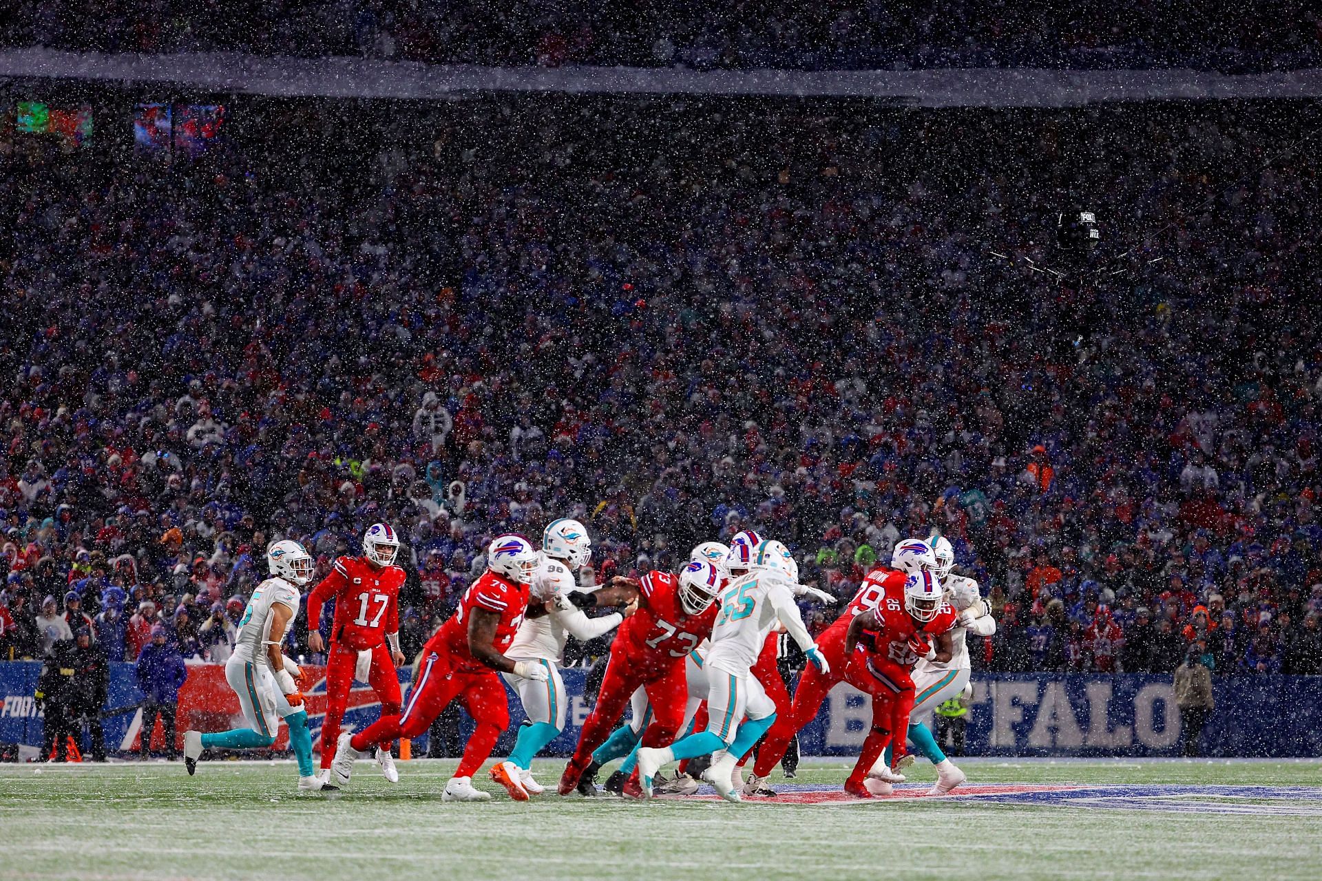 NFL Regular Season - Miami Dolphins v Buffalo Bills