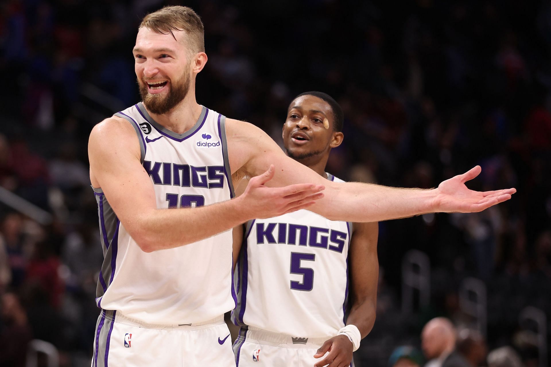 January 4, 2023, Sacramento, CA, USA: Sacramento Kings forward Domantas  Sabonis (10) reacts after dunking the ball over Atlanta Hawks forward  Onyeka Okongwu (17) during a game at Golden 1 Center in