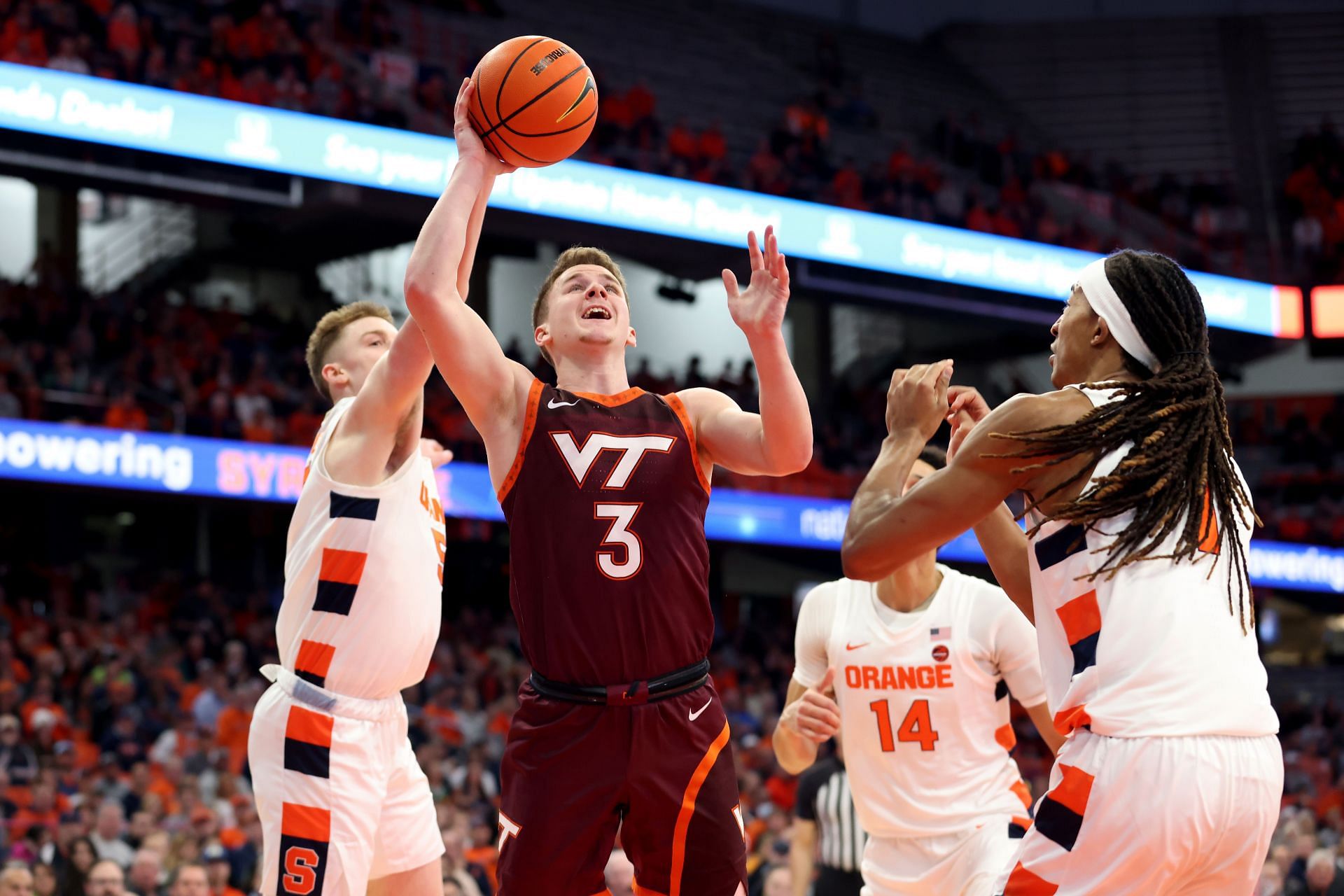 Virginia Tech v Syracuse