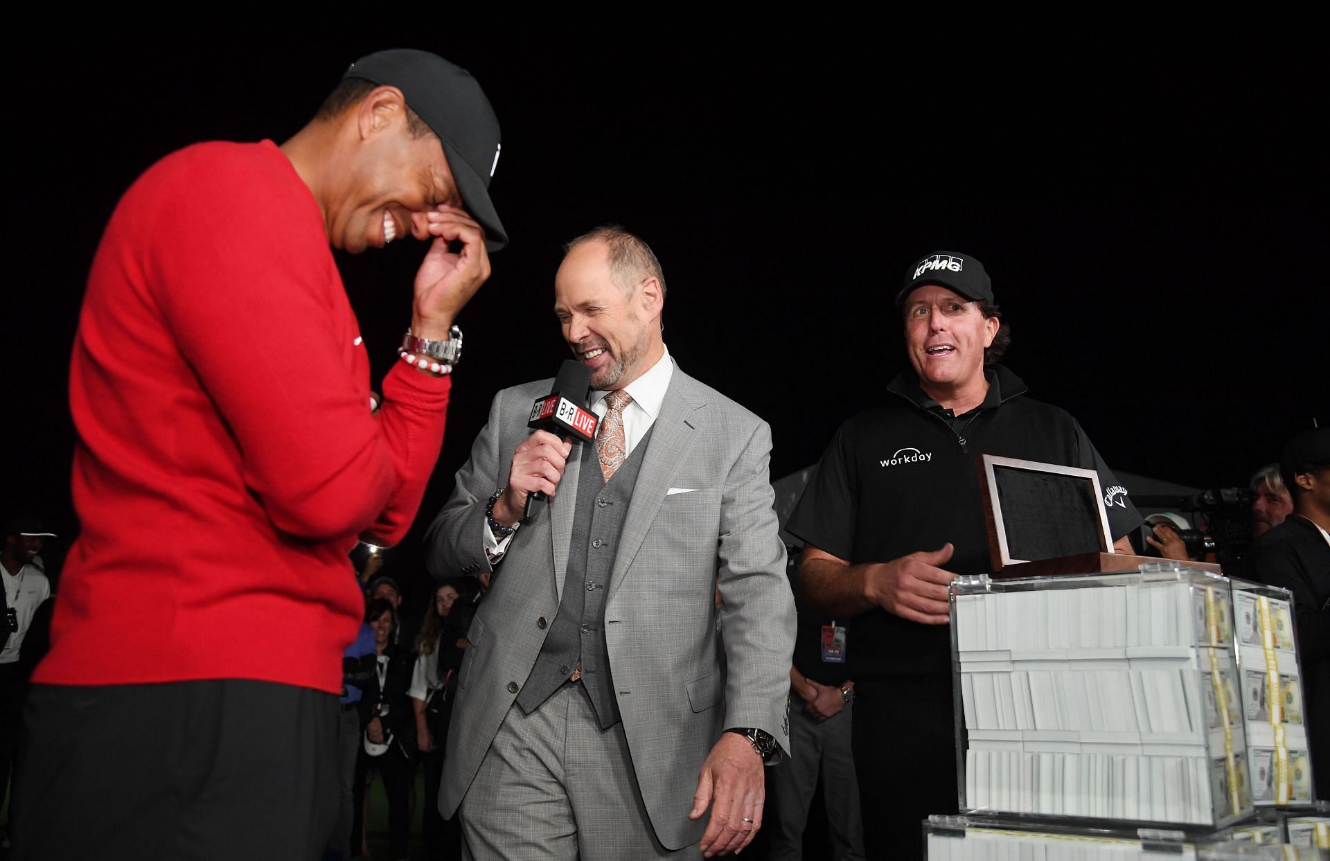 Ernie Johnson at the The Match: Tiger vs Phil