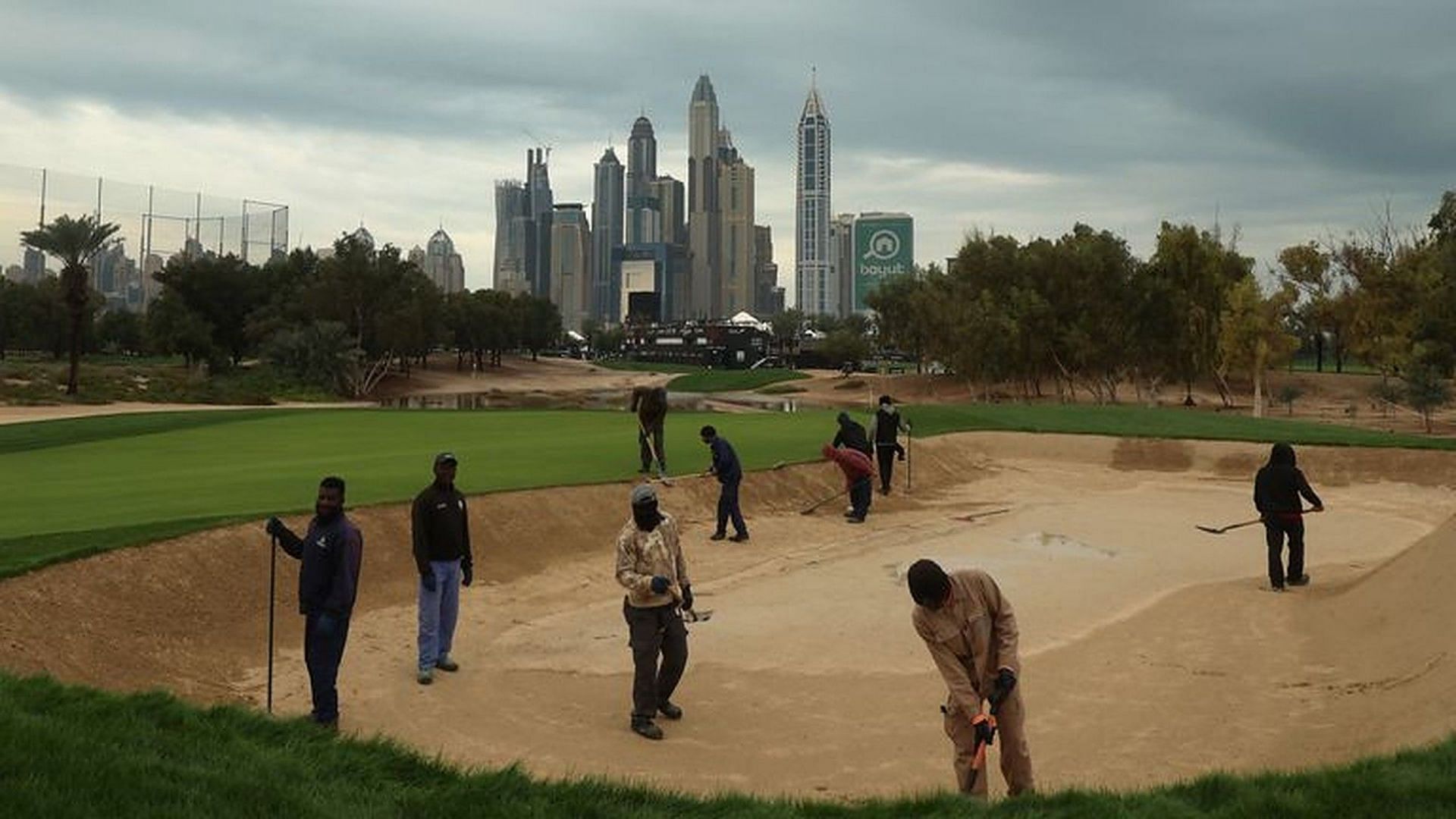 Why is DP World’s Hero Dubai Desert Classic finish pushed to Monday?