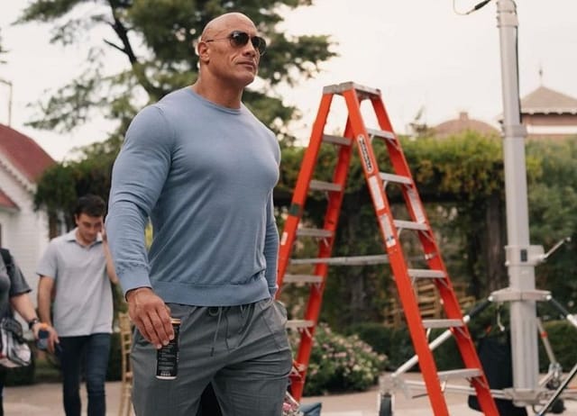 Where does Dwayne The Rock Johnson live?