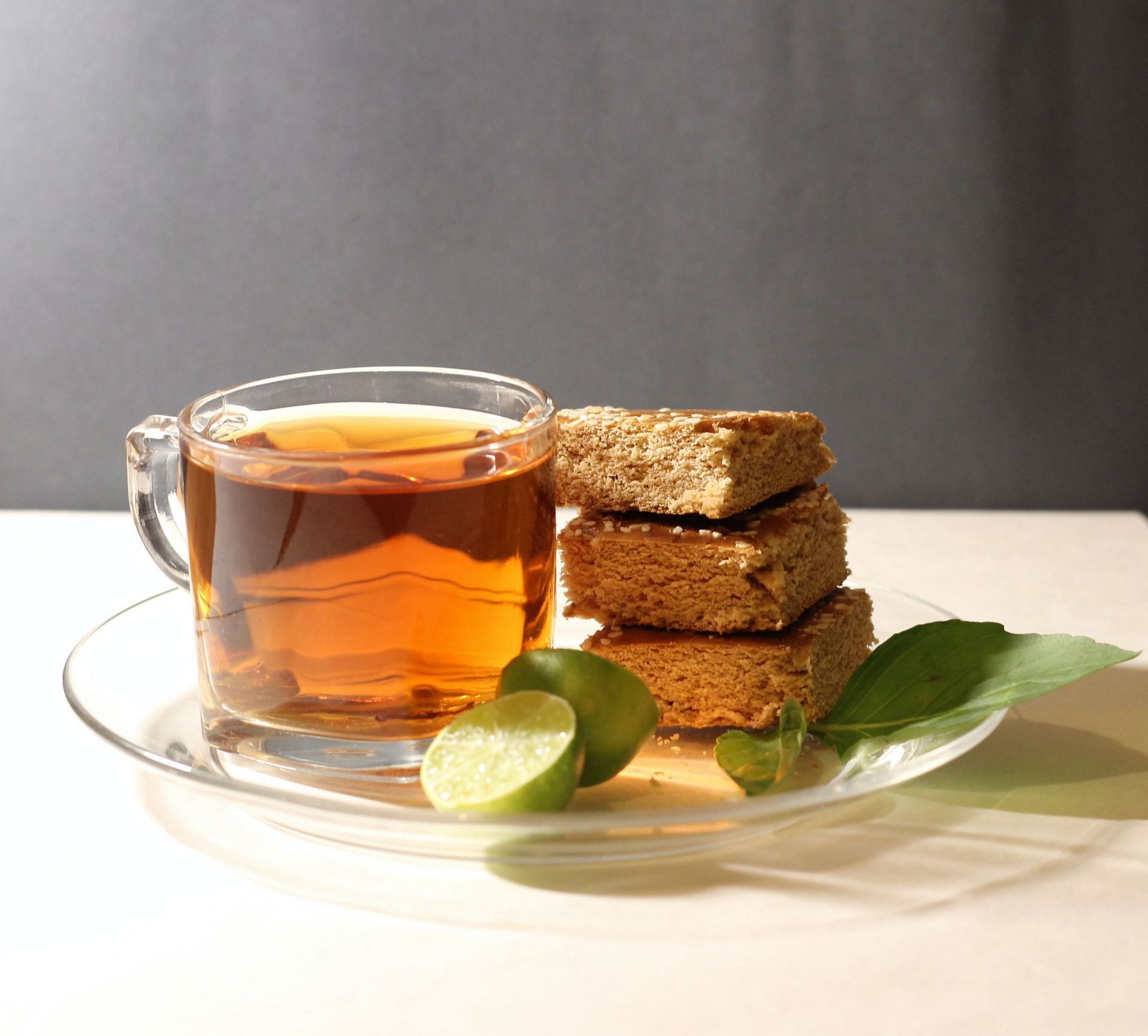 chamomile tea improves your sleep. (Image via Unsplash/ Reyhaneh Mehmejad)
