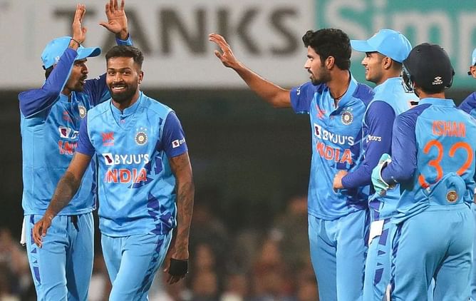 "A step ahead of the opposition" - Virat Kohli's childhood coach on Hardik Pandya's captaincy