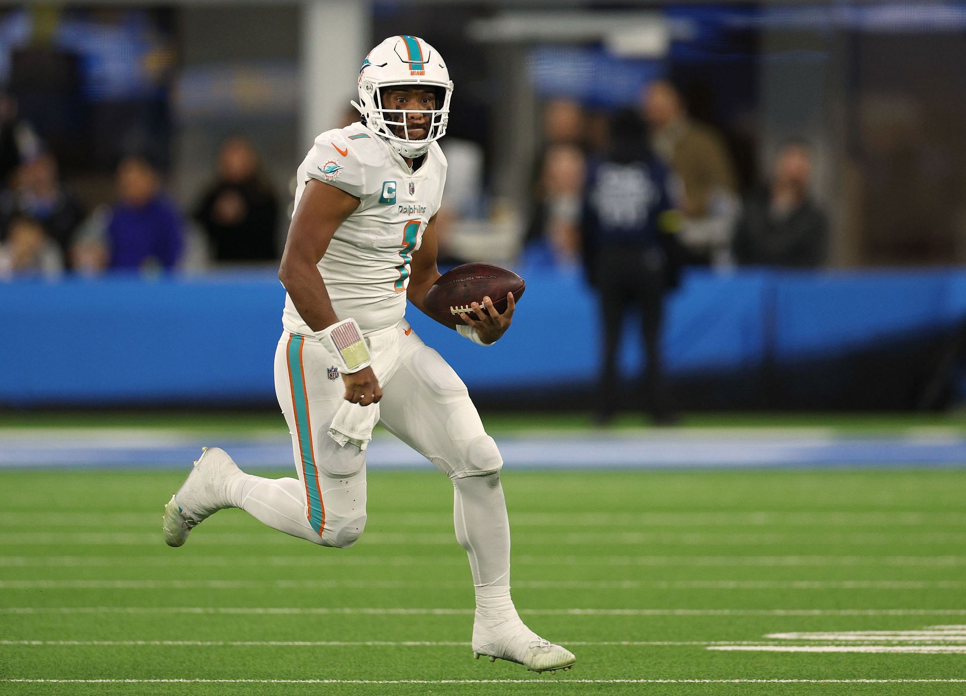 Miami Dolphins v Los Angeles Chargers