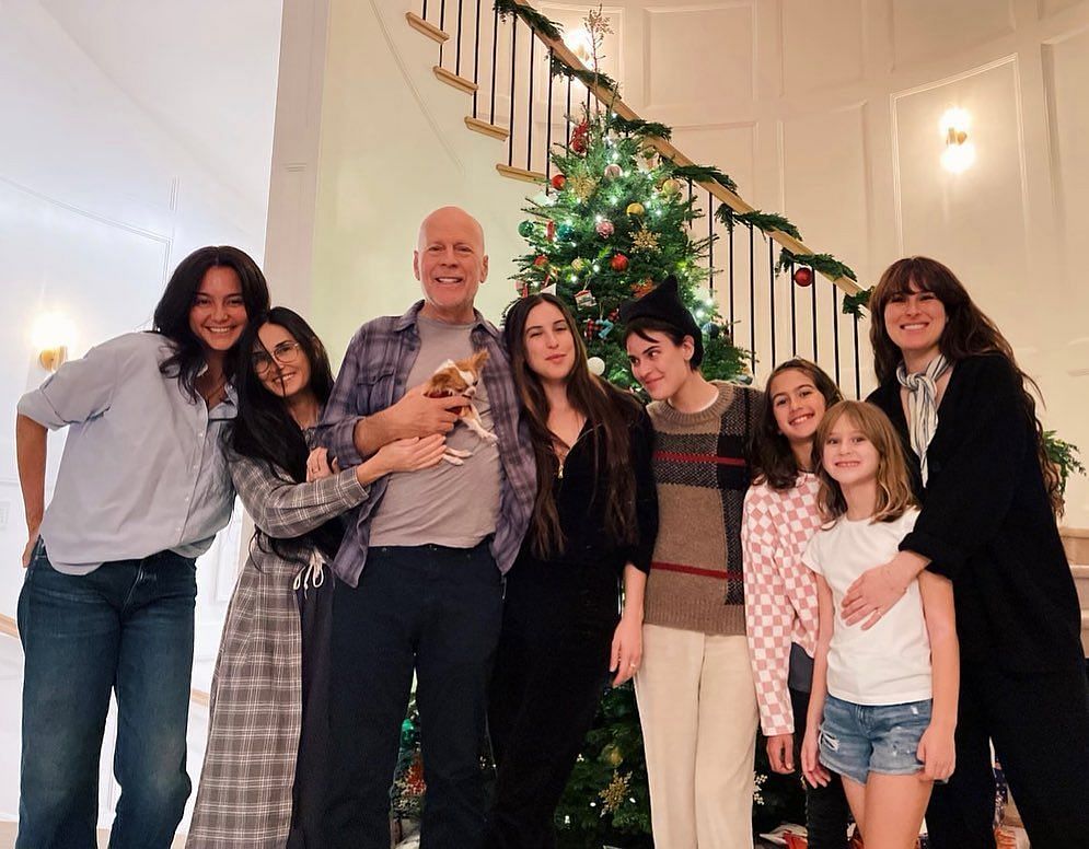 Fans got Bruce Willis health update from Demi Moore&#039;s Instagram post. (Image via Instagram @demimoore)