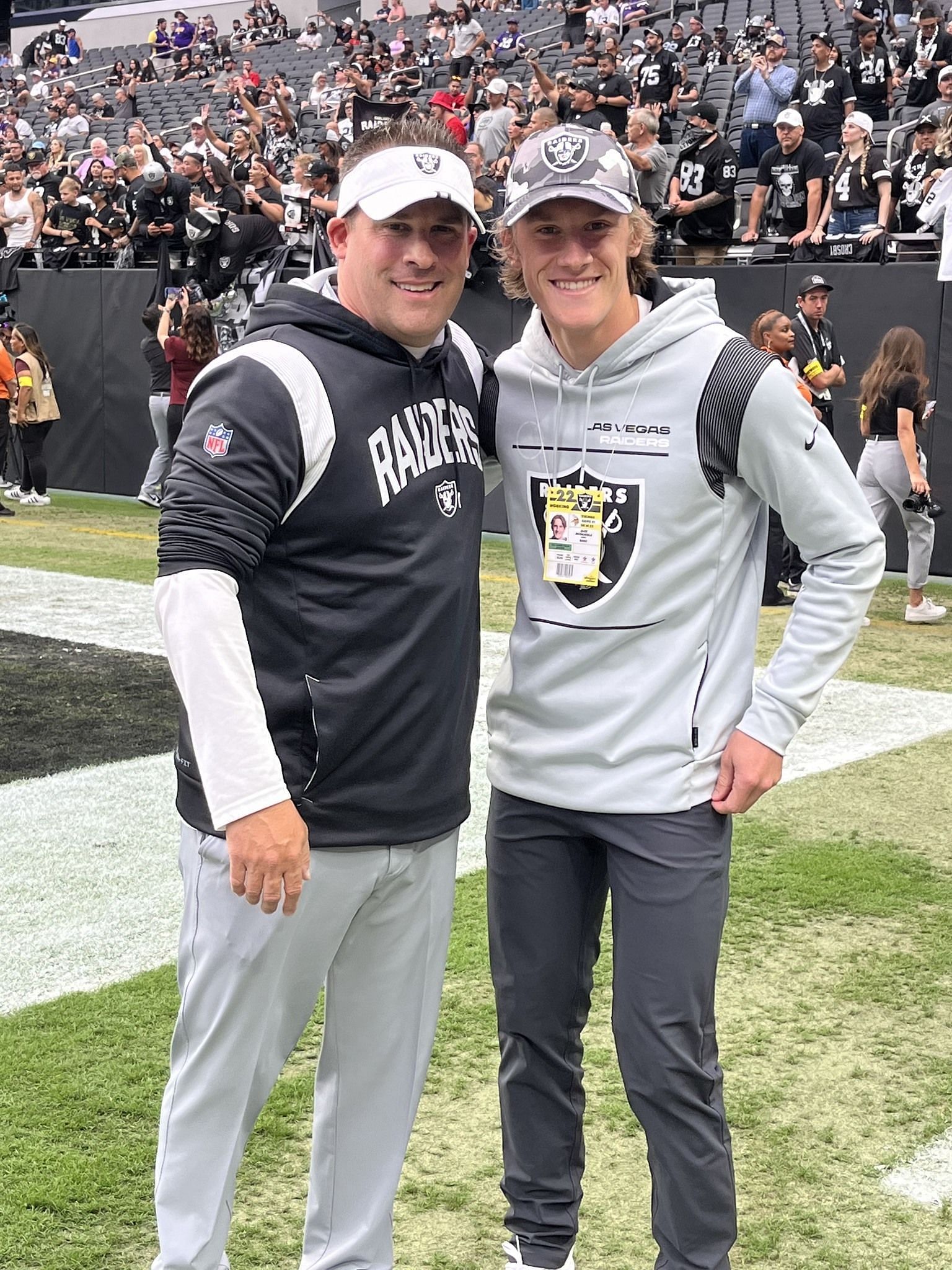 Mike Mcdaniels Wife - s78kiv5