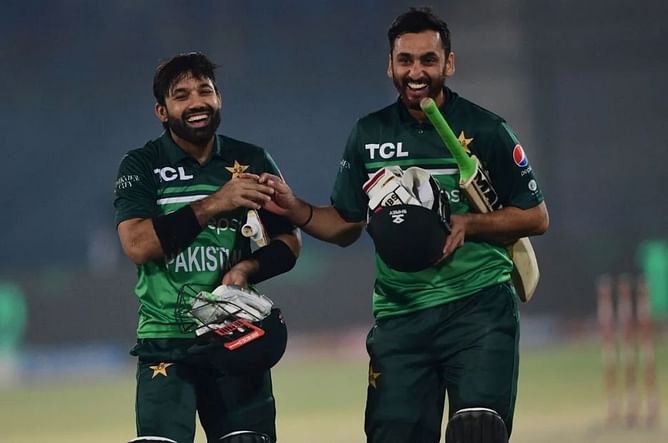PAK vs NZ Dream11 Team Prediction Fantasy Cricket Tips प्लेइंग XI अपडेट आज के दूसरे वनडे मैच के लिए 11 Jan 2023