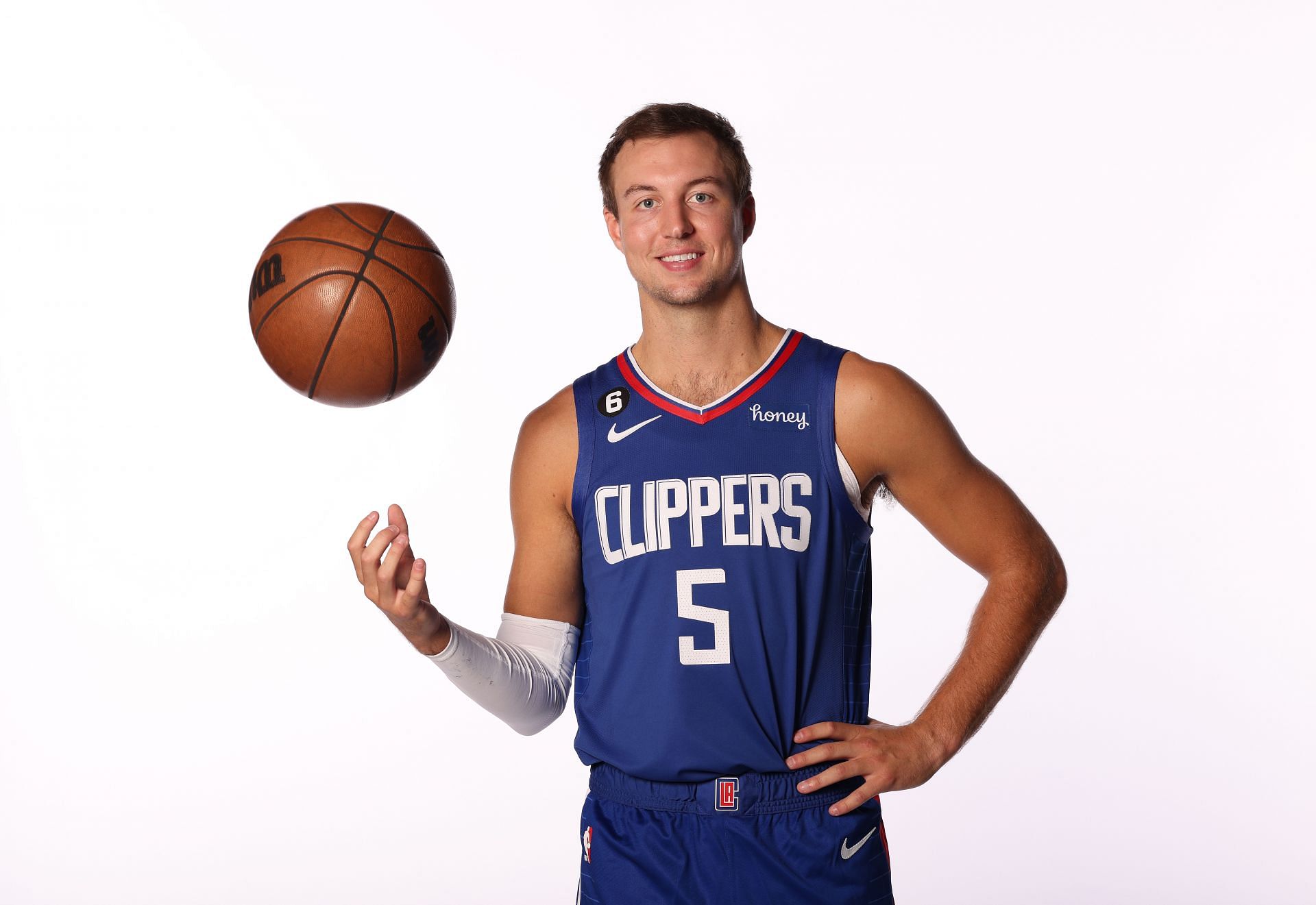 Kennard currently plays for the LA Clippers (Image via Getty Images)