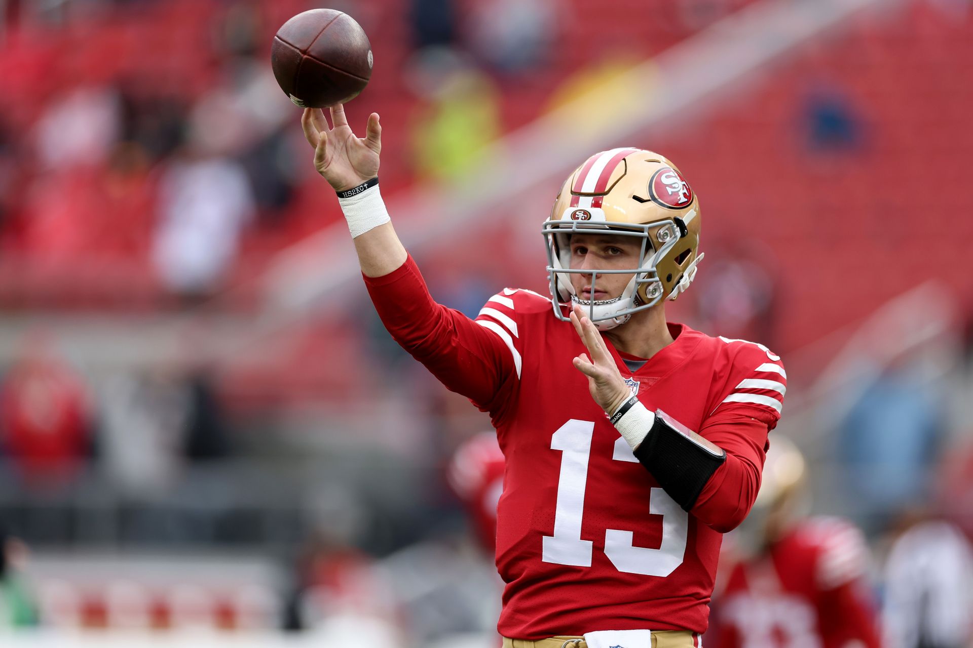 Playoff Moments: San Fransisco 49ers QB Brock Purdy's evasive TD pass