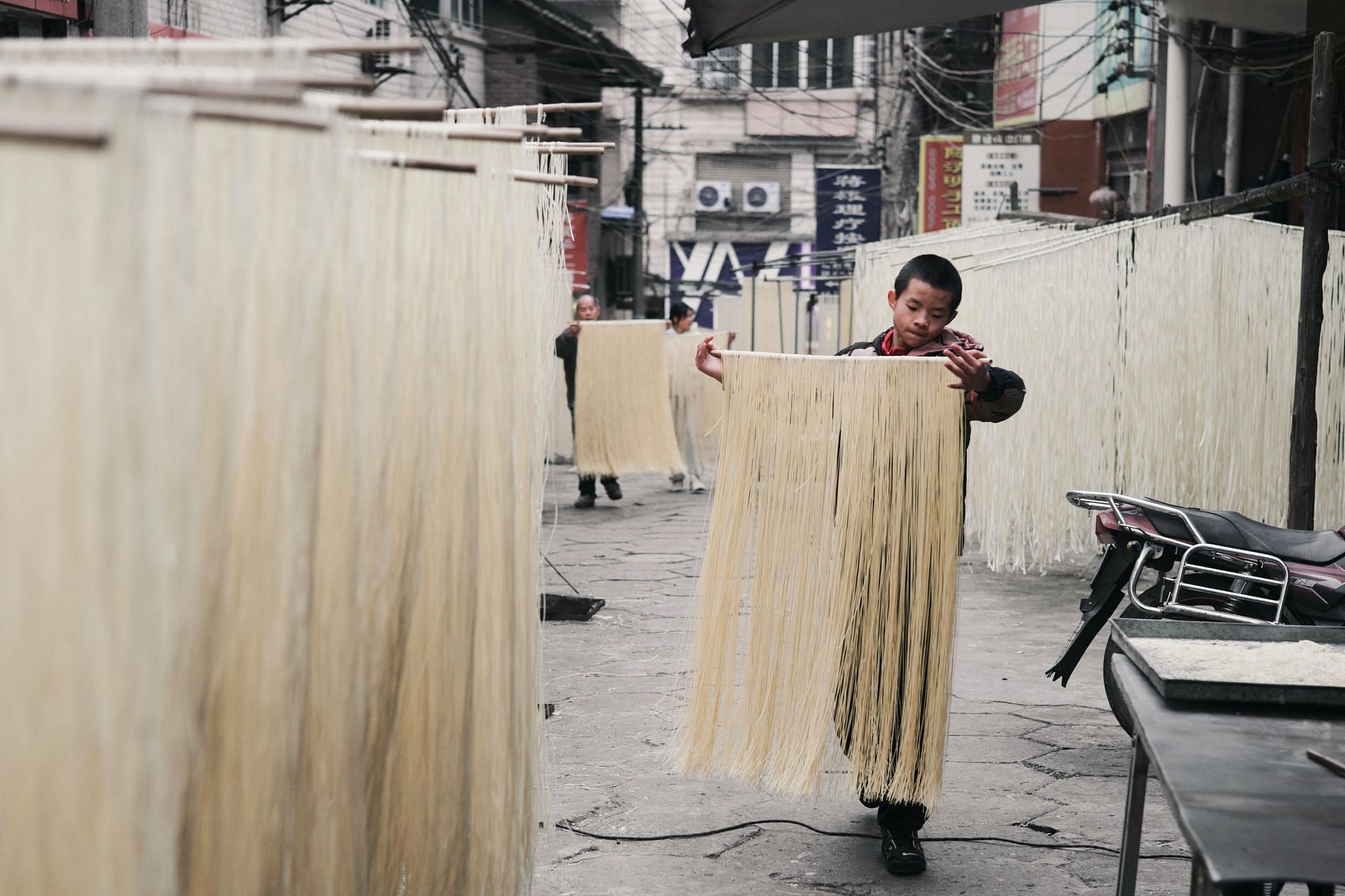 These noodles are hand-made. (Image via Unsplash / Woody Yan)