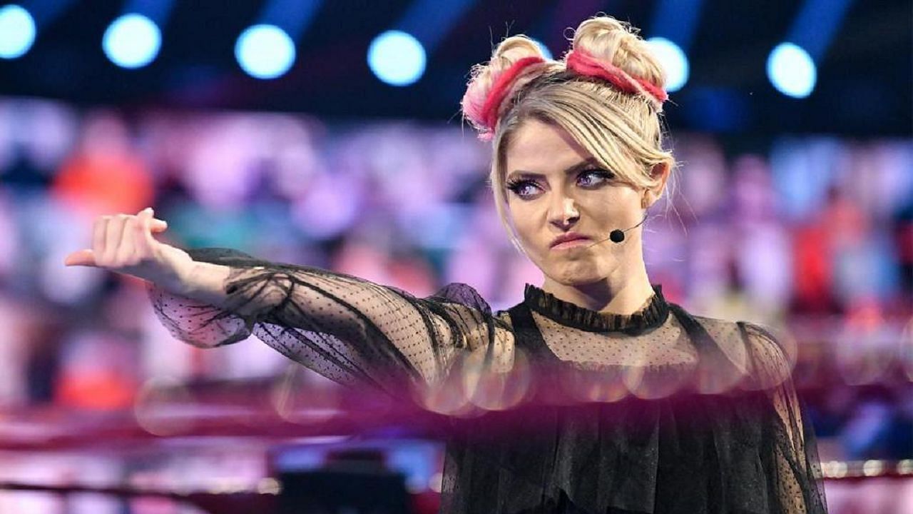 Alexa Bliss has reacted to a fan