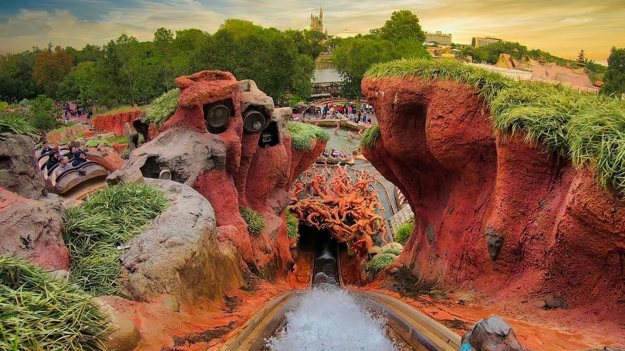 The re-theming process in progress at Splash Mountain, as workers carefully remove the animatronics and decorations related to the controversial &quot;Song of the South&quot; theme. (Image via The Walt Disney Company)