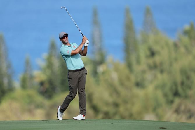 Adam Scott achieves a unique money milestone despite a forgettable outing at the Sentry Tournament of Champions
