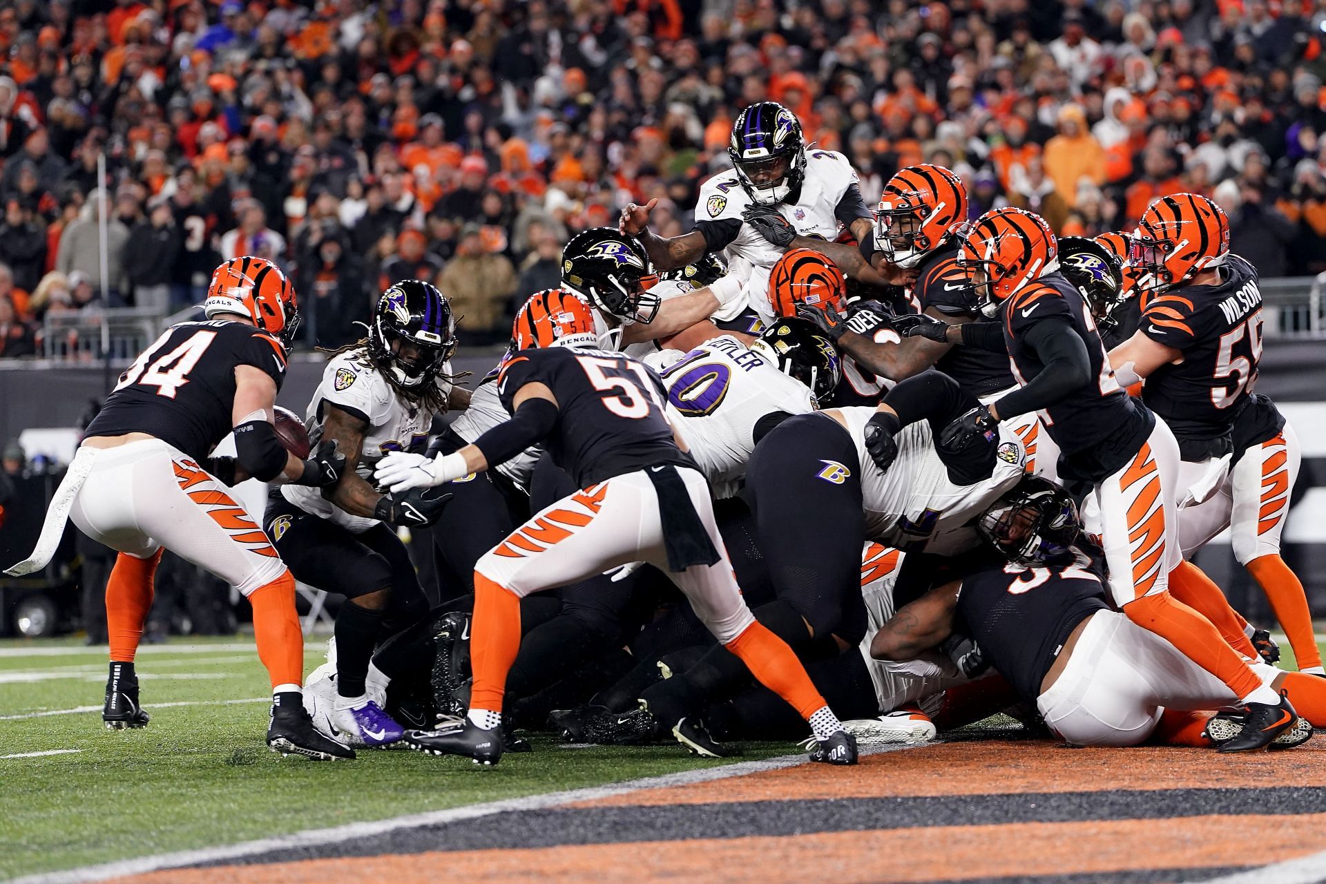 Ravens' failed QB sneak turns into ugly record-breaking fumble