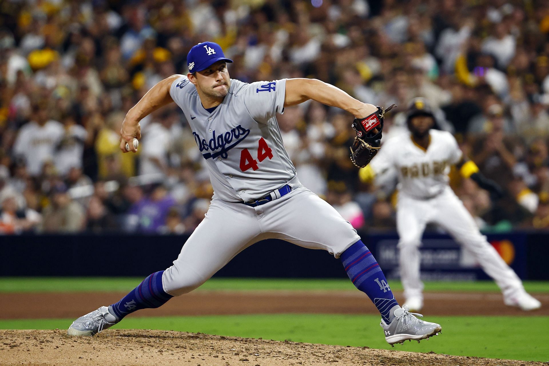 MLB free agency: Yankees sign reliever Tommy Kahnle to two-year