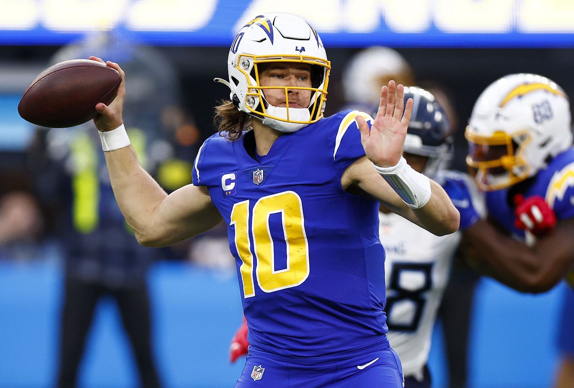 NFL Regular Season - Tennessee Titans v Los Angeles Chargers