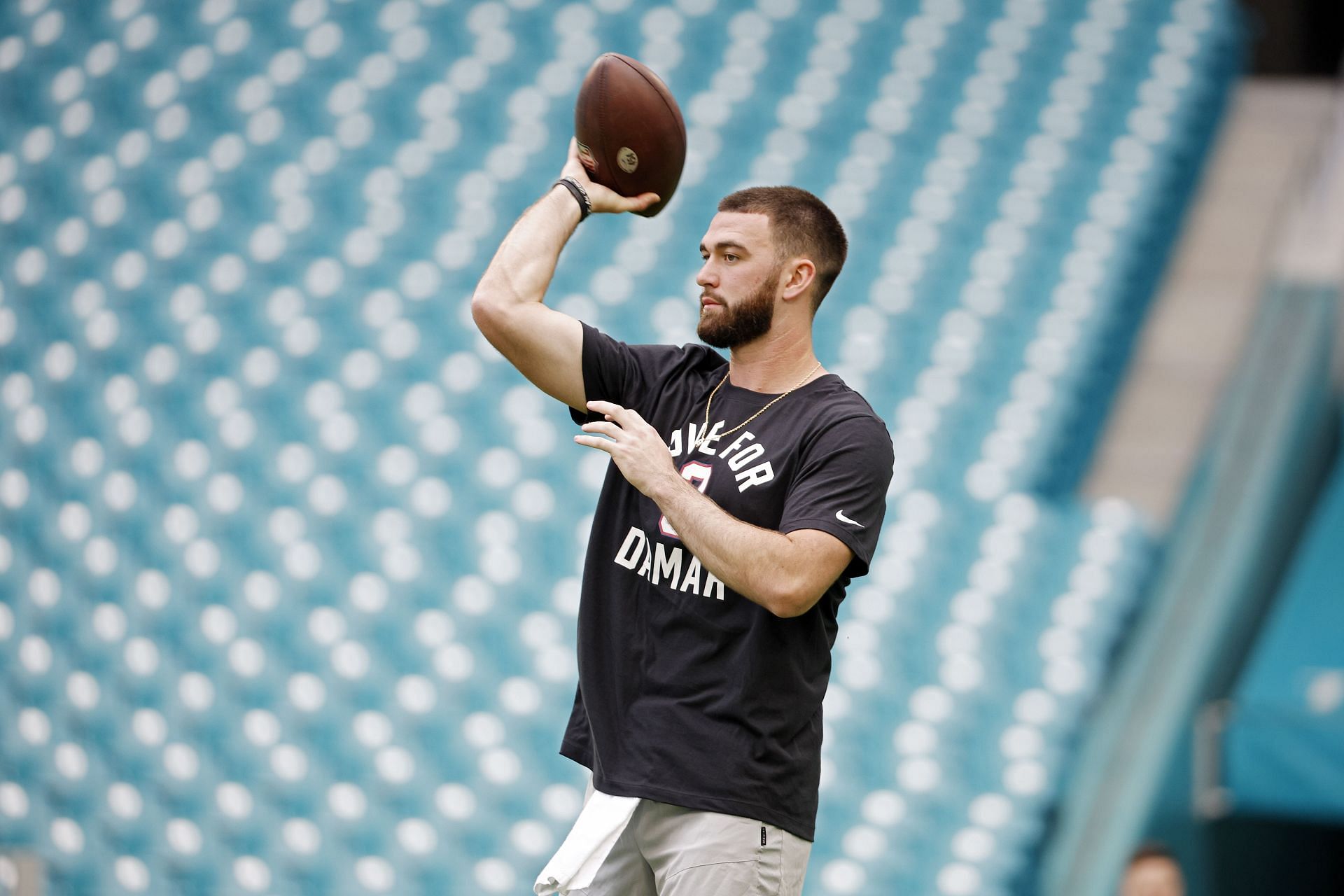 Dolphins QB Tua Tagovailoa dressed up as Santa, started giving out INTs